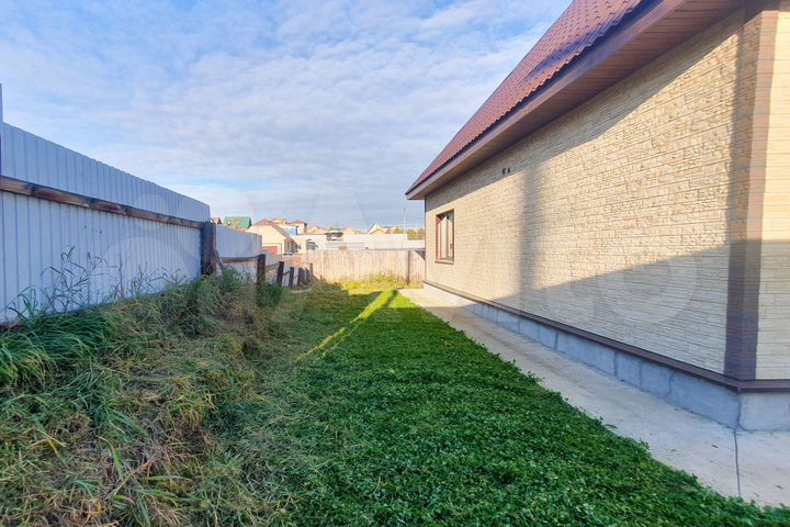 Дом 168,7 м² на участке 7,5 сот.