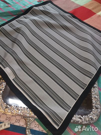 Street one платочек