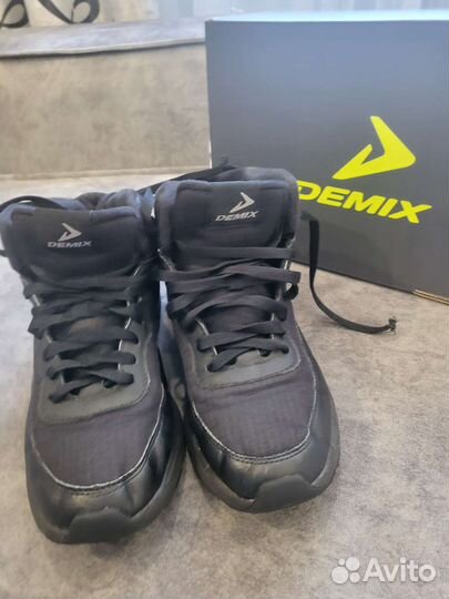 Кроссовки demix осень