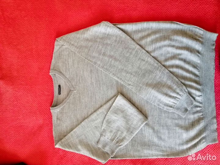 Пуловер мужской новый