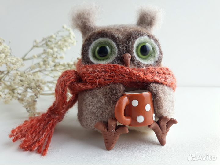 Игрушка ручной работы Сова в шарфе (шерсть 100)