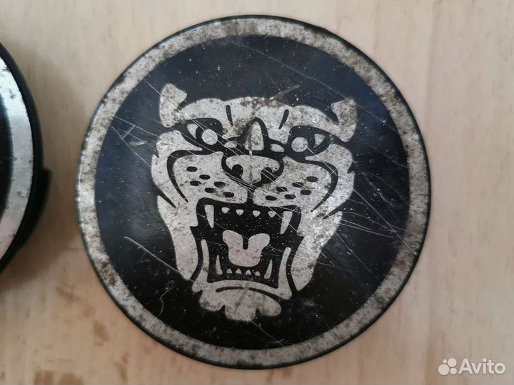 Колпачки на диски jaguar 2 шт