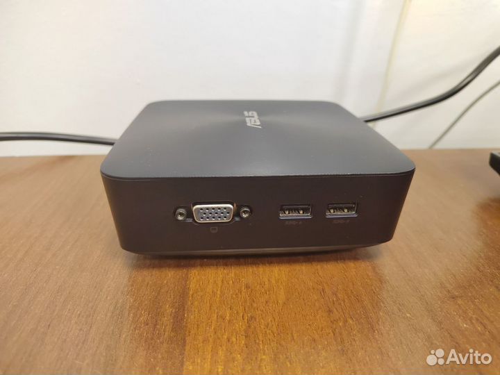 Неттоп asus VivoMini/ 4x2.4GHz/8Gb/SSD