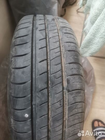 Kumho Ecowing ES01 KH27 185/65 R15