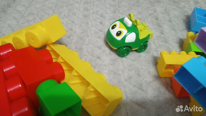 Развивающие детские игрушки пакетом