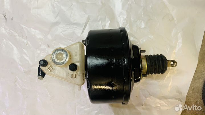 Вакуумный усилитель тормозов Mercedes W126
