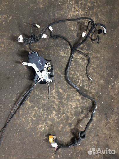 Замок двери на lifan solano 2 650