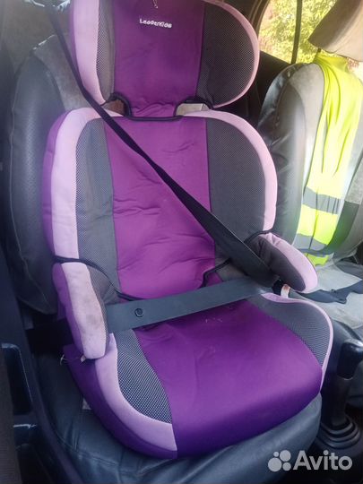 Детское кресло