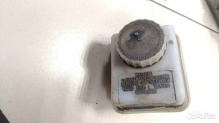 Бачок главного тормозного цилиндра Chery Fora / A5