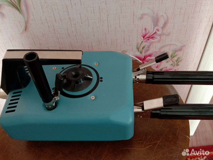 Плойка Для завивки волос