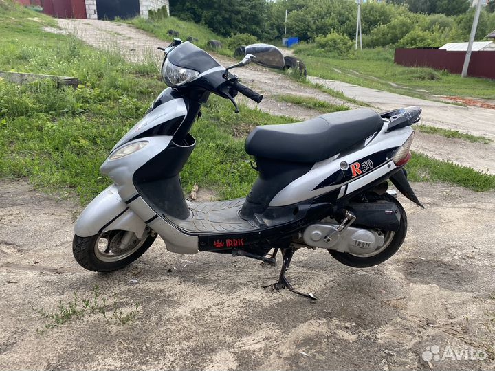 Скутер ирбис