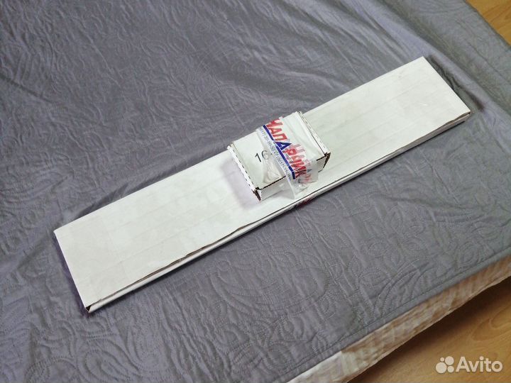 Полка для ванной стеклянная под зеркало