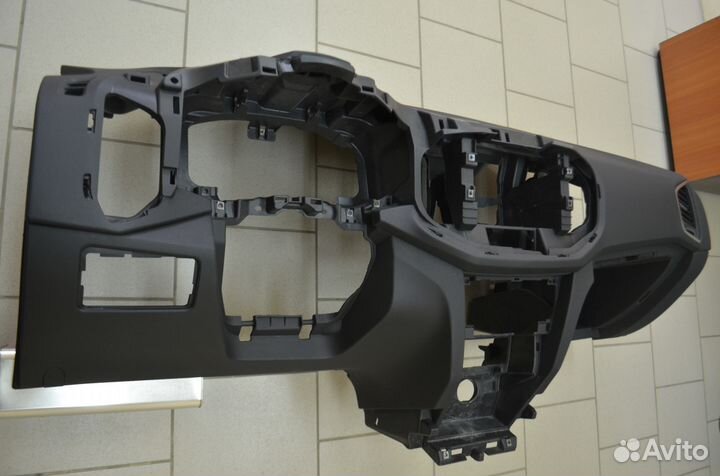 Торпедо панель приборов LADA X-Ray