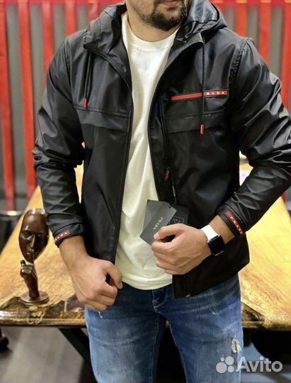 Курточка мужская новая