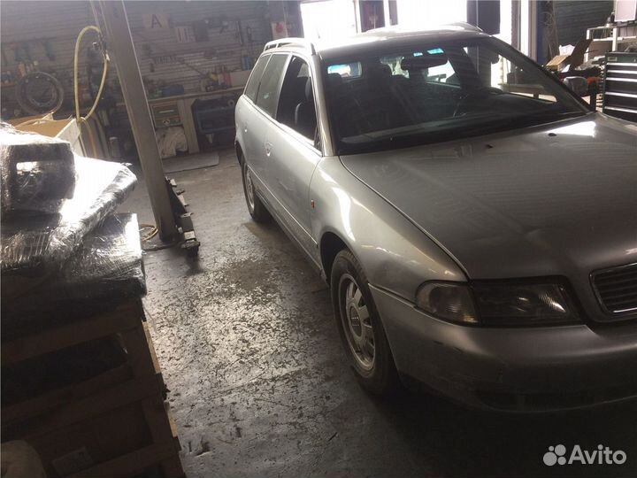 Разбор на запчасти Audi A4 (B5) 1994-2000