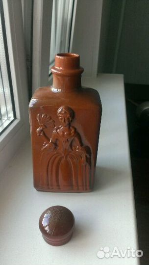 Графин старинный