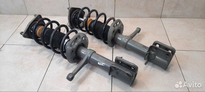 Амортизатор подвески передний Лада Приора 2171