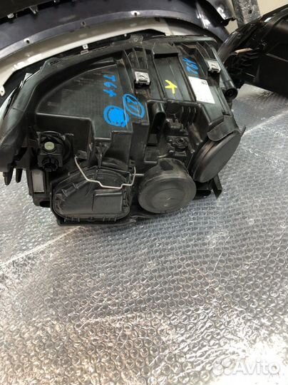 Фары Volkswagen T6