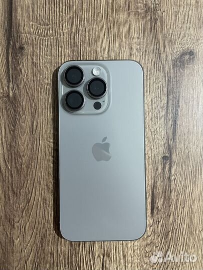 iPhone 15 Pro, 256 ГБ
