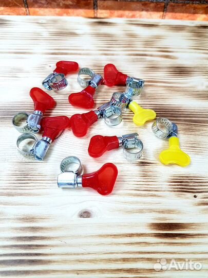 Хомут с ключом 8-12 мм