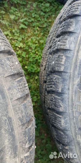 Зимние колеса в сборе(шипы, ran flat) BMW F25 R17