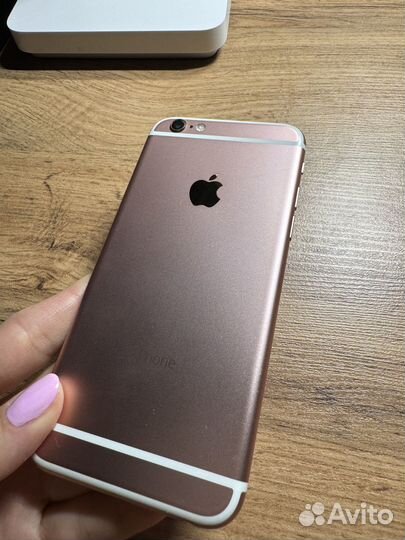 iPhone 6S, 64 ГБ