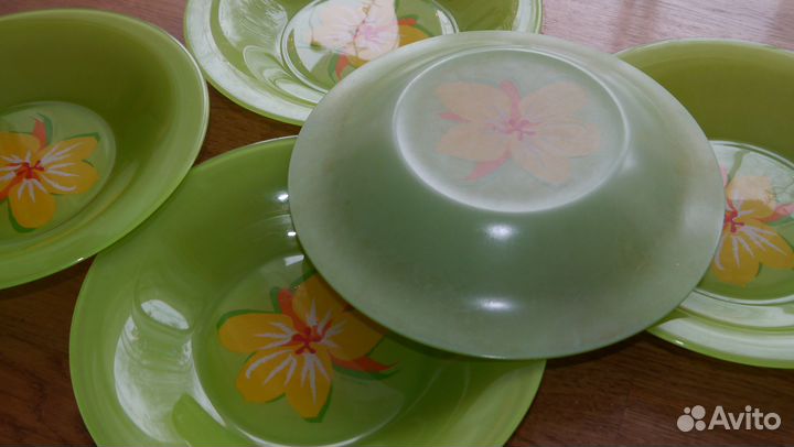 Тарелки суповые стеклянные