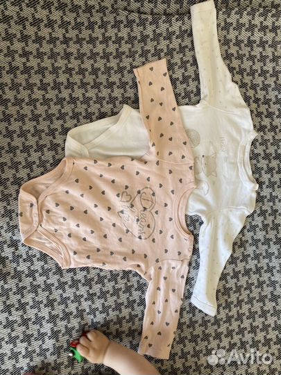 Вещи для девочки 74 боди штанишки комбезы