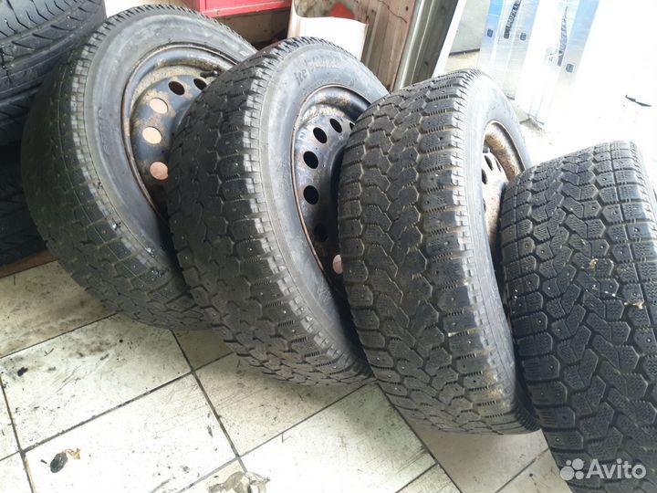 Колеса зимние 205 55 r16