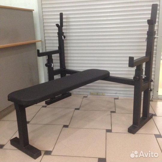 Скамья со стойками для жима лёжа