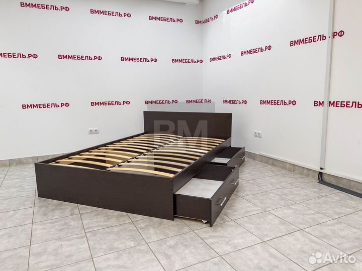 Кровать с ящиками новая