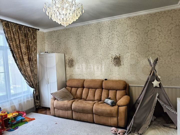 Дом 164,9 м² на участке 5,3 сот.