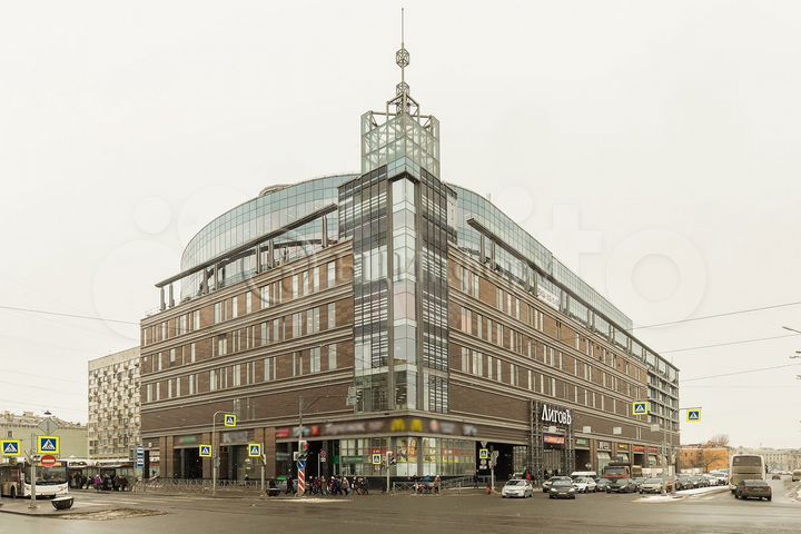 Торговое / сфера услуг 48 м²