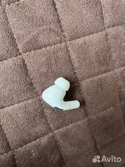 Наушник airpods pro правый