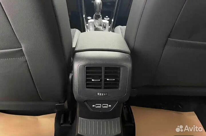 Volkswagen T-Roc 1.5 AMT, 2020, 34 000 км