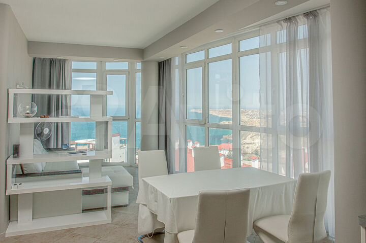 3-к. квартира, 129 м², 5/5 эт.