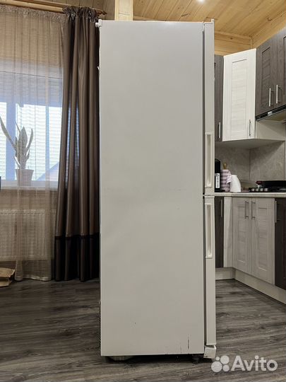 Холодильник LG no frost бу