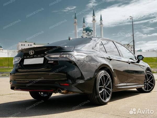 Кованые диски R19 на Toyota Camry