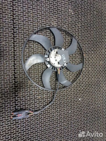 Вентилятор радиатора Skoda Octavia (A7), 2017