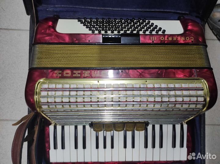 Немецкий, лёгкий аккордеон Хонер оригинал