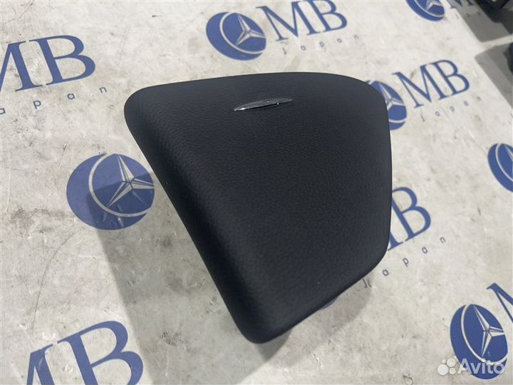 Пепельница задняя правая Mercedes-Benz Cls-Class