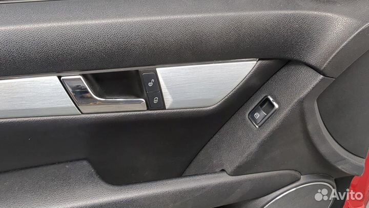 Дверь боковая левая передняя Mercedes C W204