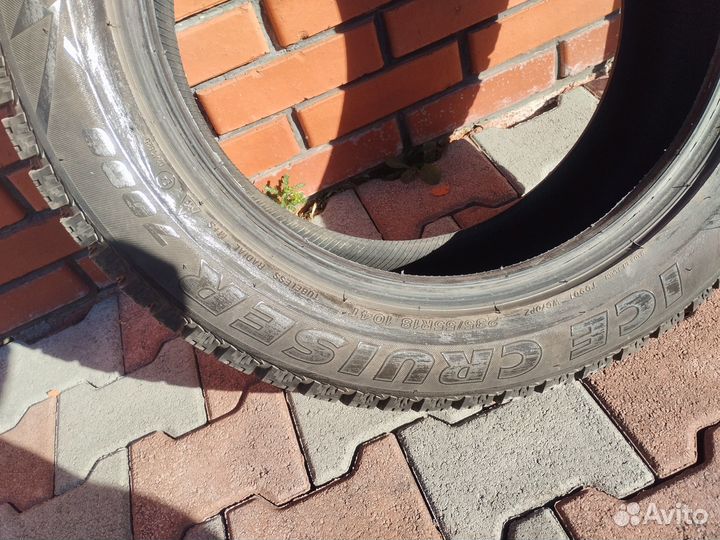 Bridgestone Ice Cruiser 7000 235/55 R18