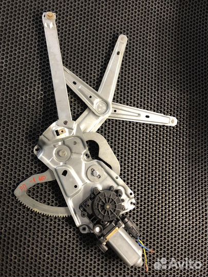 Стеклоподъемник bmw e36