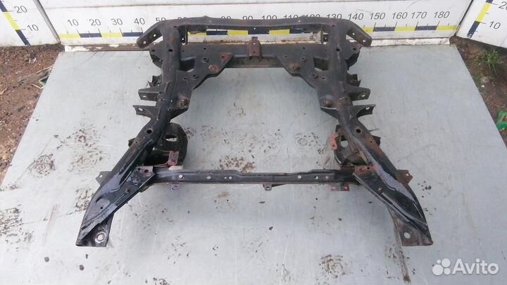 Балка передняя/подрамник BMW X5