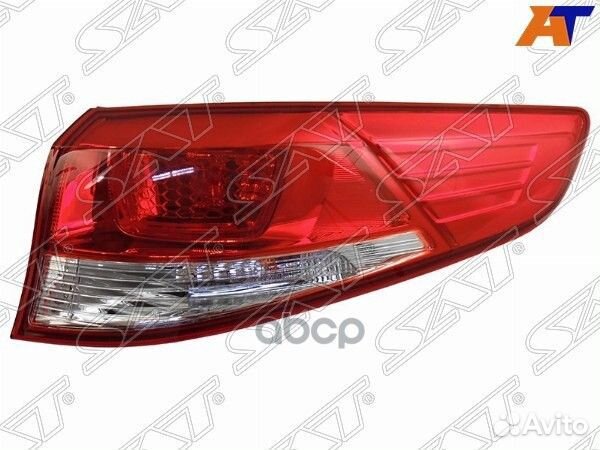 Фонарь задний ST22319R3R Sat