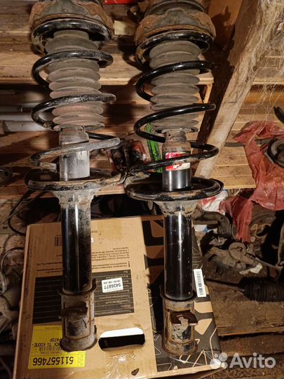 Стойки задние в сборе mazda 6262 GD 3 поколение. F