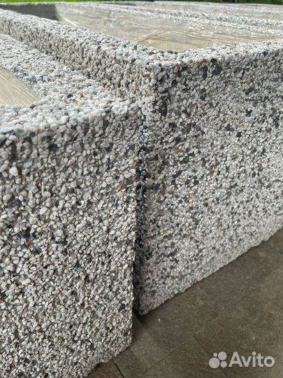 Уличные вазоны бетонные