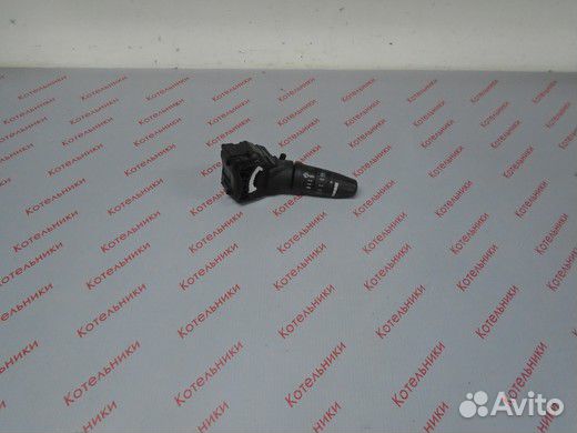 Nissan 25260-8H705 Переключатель дворников