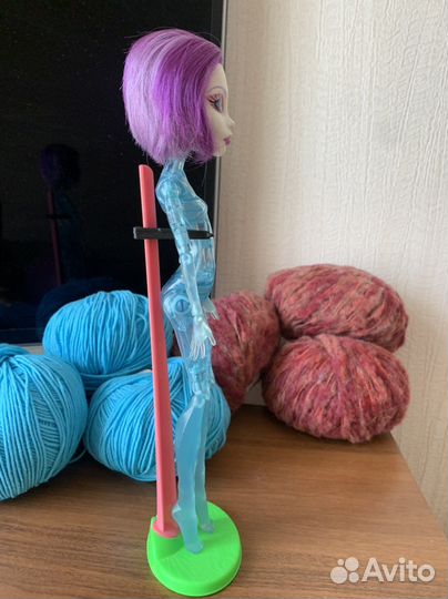 Кукла Монстер Хай Спектра Вондергейст